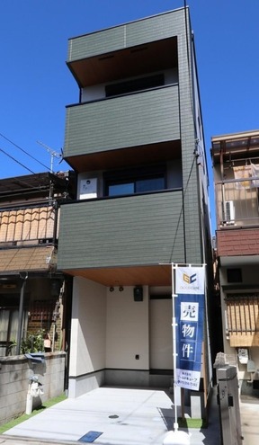 現地外観写真（2025年10月）撮影