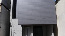 現地外観写真　（2025年9月）撮影